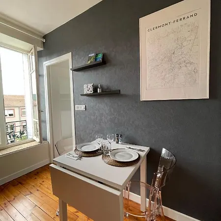 Hyper Centre Appartement Ancien Renove Tout Confort Climatise * Clermont-Ferrand